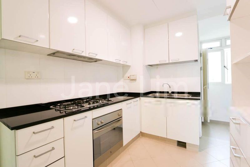 3 Bed Condo for Rent in  Meraprime - Image 4
